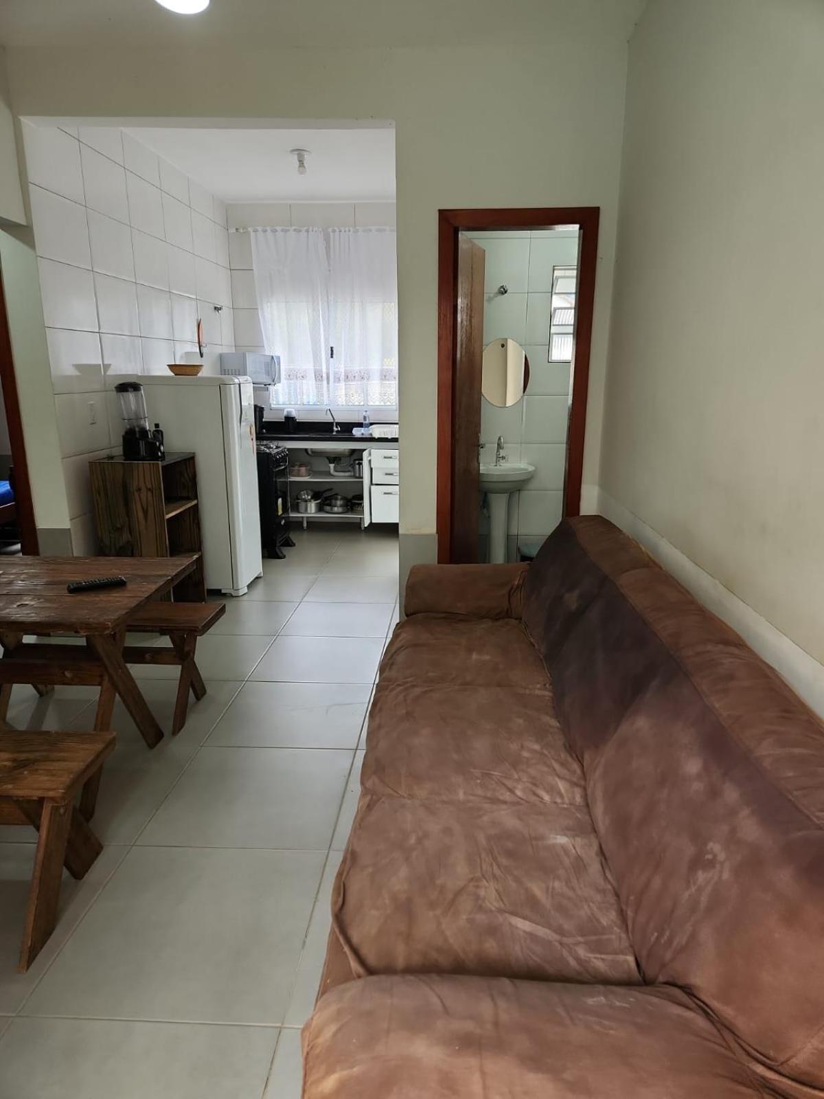Aparts Lesther Ubatuba Extérieur photo